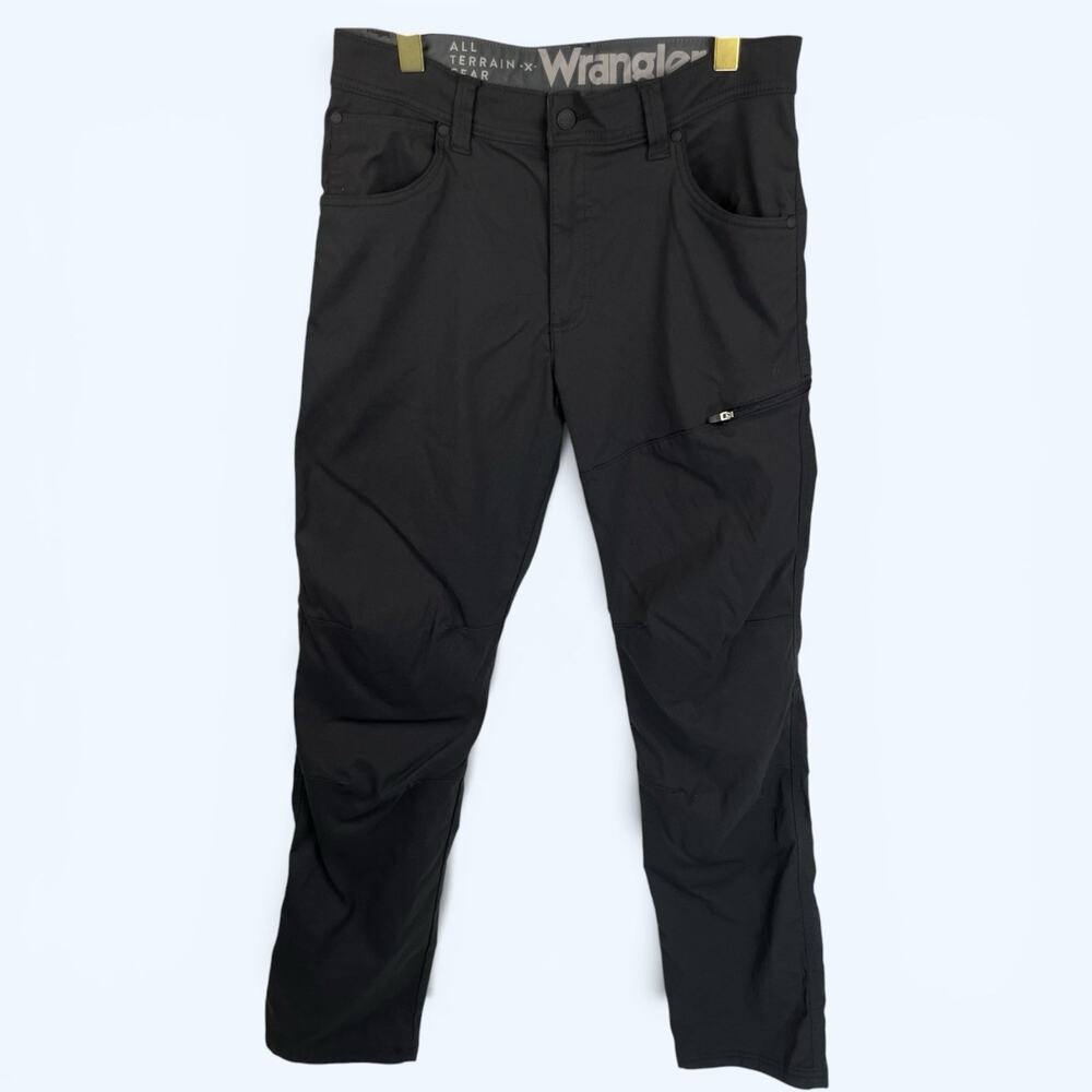 Wrangler All Terrain Gear Straight Leg Pants Men's Black Utility Pants 32x32